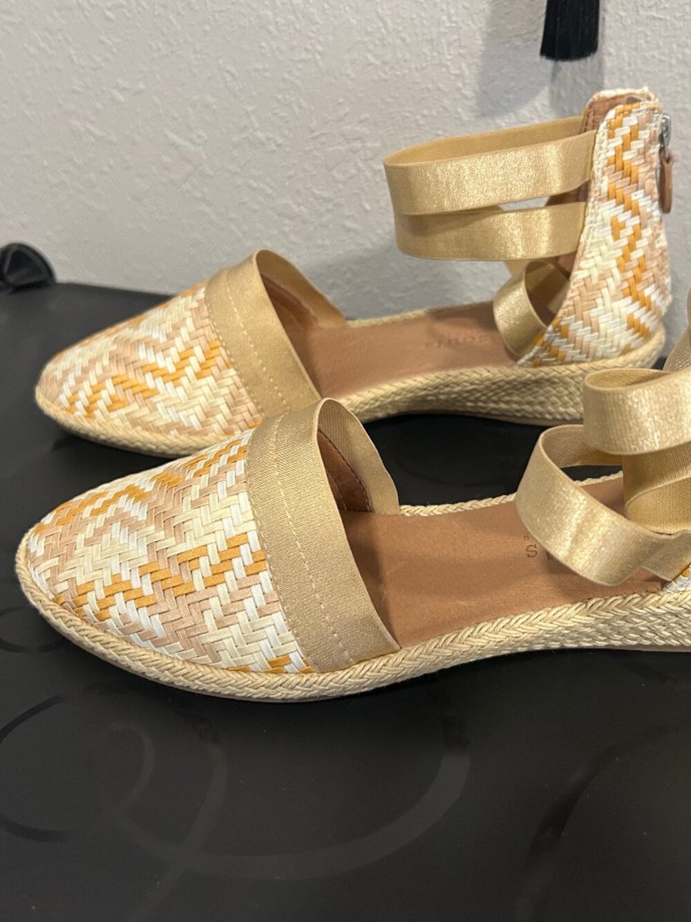 NEW Gentle Souls Noa Beth 9.5